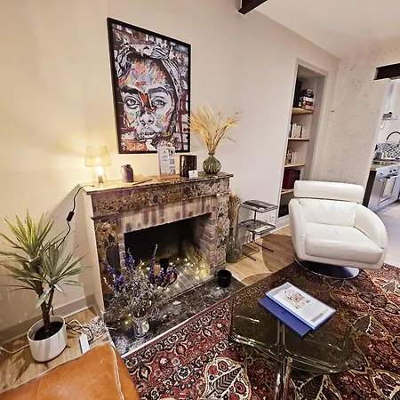 Maison Tres Agreable Et Calme Avec Terrasse En Centre Lejlighed Angoulême