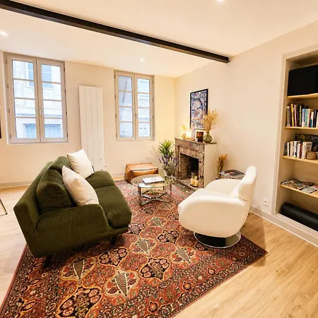 Maison Très Et Calme Avec Terrasse En Centre Appartement Angoulême