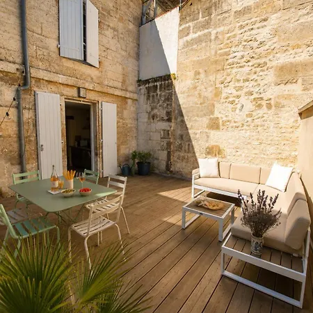 Maison Tres Agreable Et Calme Avec Terrasse En Centre